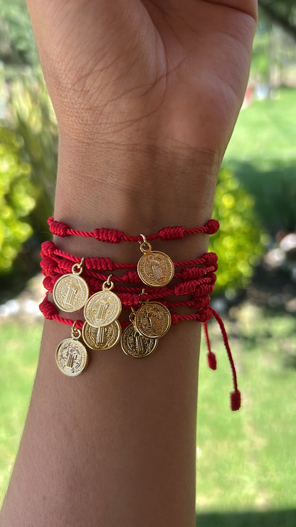 Pulsera 7 nudos hilo rojo + San Benito